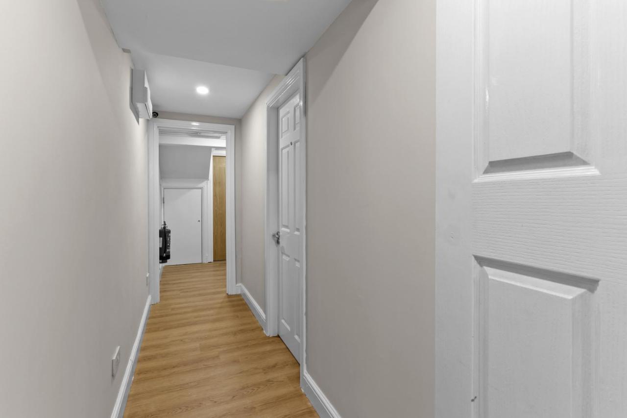 London'S Boutique Studio Zewnętrze zdjęcie